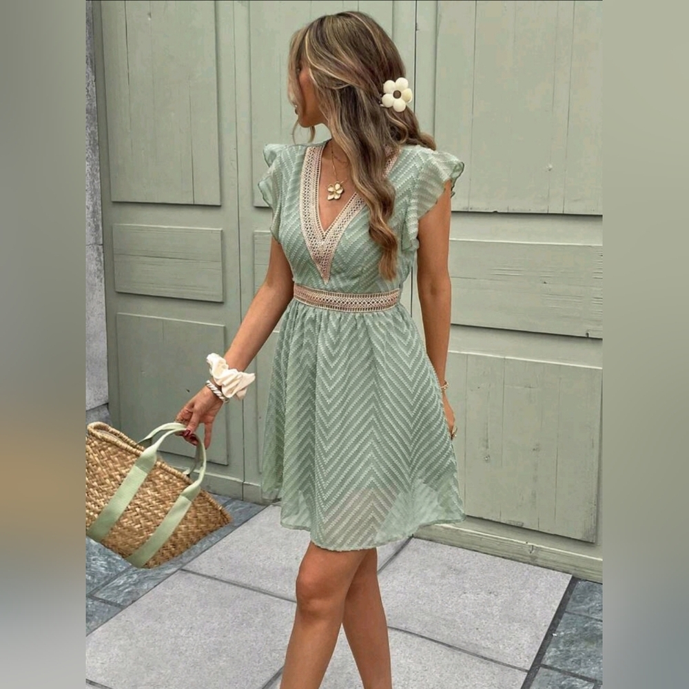 Elegant Green Chevron Dress